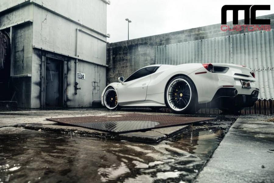  Ferrari 488 Spider by MC Customs 2018 года  (фото 2 из 20)